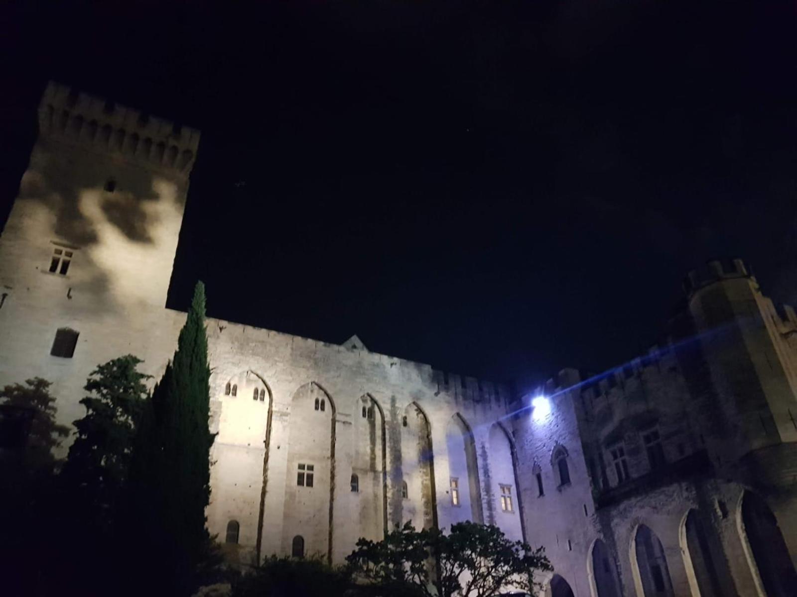 شقة La Calade LʼIsle-sur-la-Sorgue المظهر الخارجي الصورة