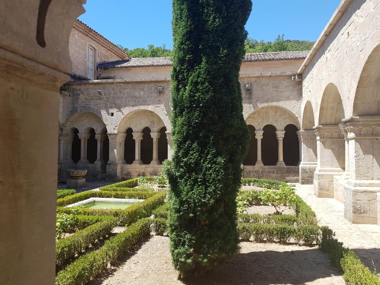 شقة La Calade LʼIsle-sur-la-Sorgue المظهر الخارجي الصورة